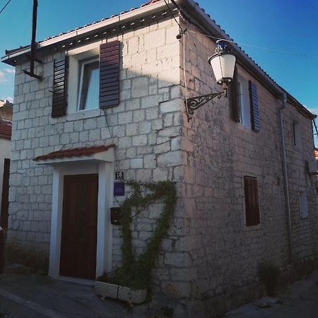 Stone House Apartamento Slatine Exterior foto