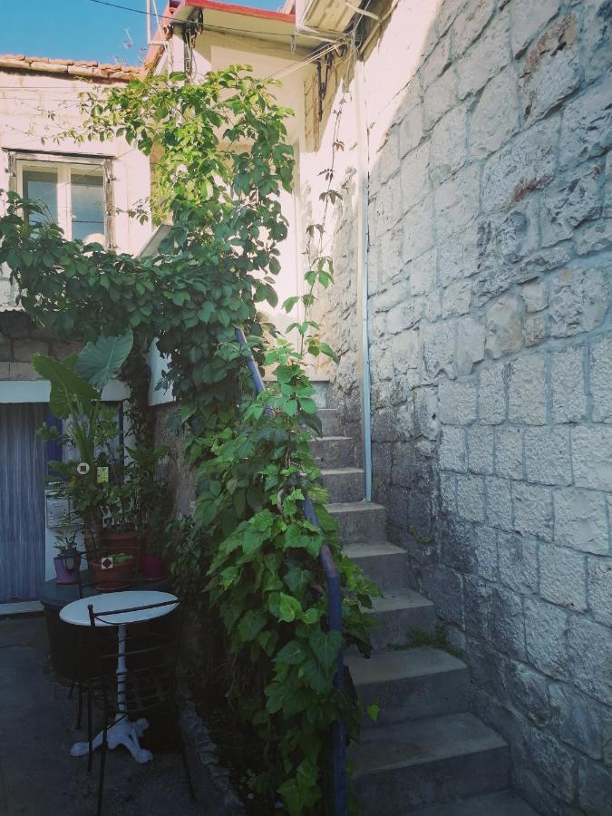 Stone House Apartamento Slatine Exterior foto